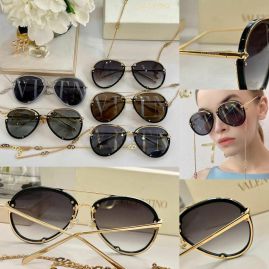 Picture of Valentino Sunglasses _SKUfw46802871fw